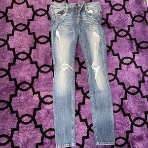 Denim jeans with rips